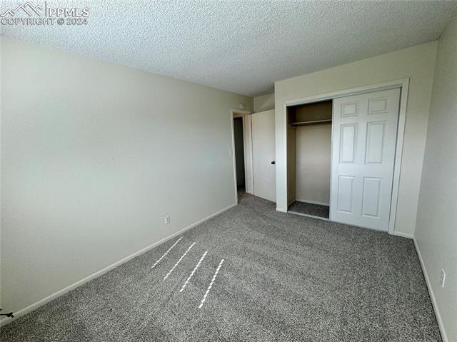 7680 Whitehorn Court