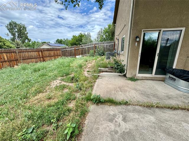 7680 Whitehorn Court