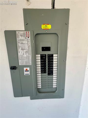 7680 Whitehorn Court