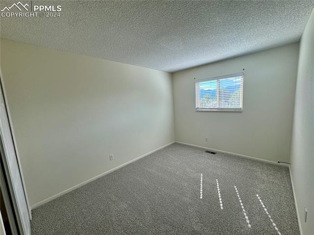 7680 Whitehorn Court