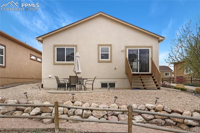 7044 Davey Crocket Court