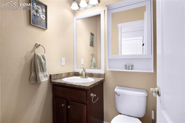 7044 Davey Crocket Court