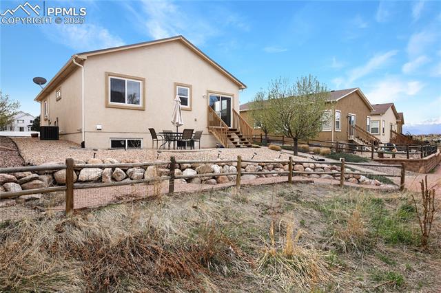 7044 Davey Crocket Court