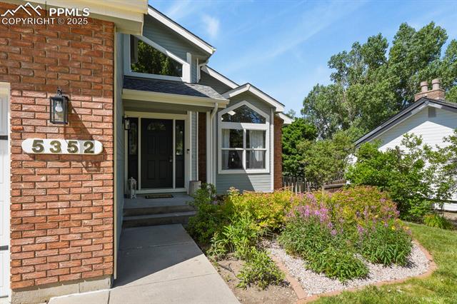 5352 Wells Fargo Drive