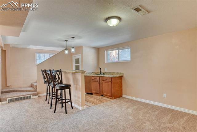 1402 W Parkway Drive