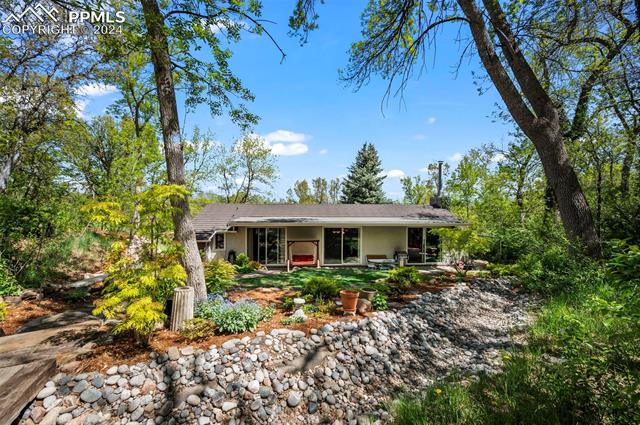 645 High Valley Court