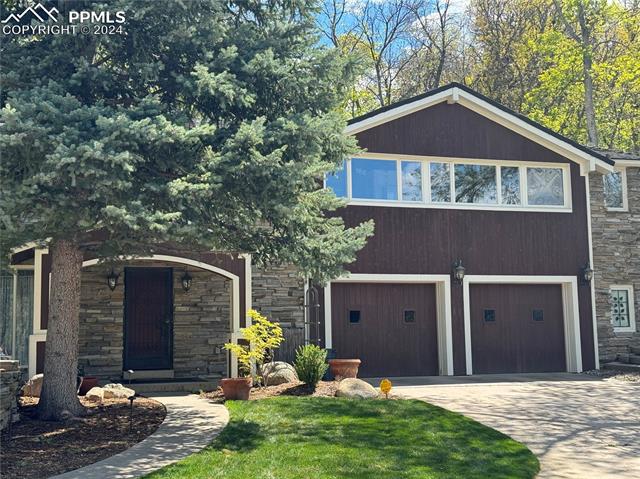 645 High Valley Court