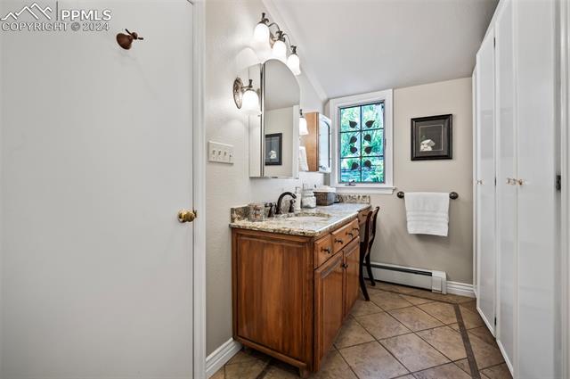 645 High Valley Court