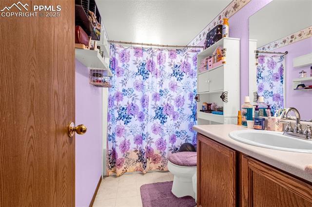 3928 Breaking Dawn Street