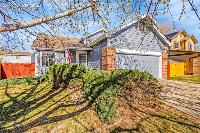 3928 Breaking Dawn Street