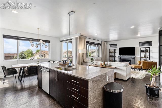 5721 African Daisy Court