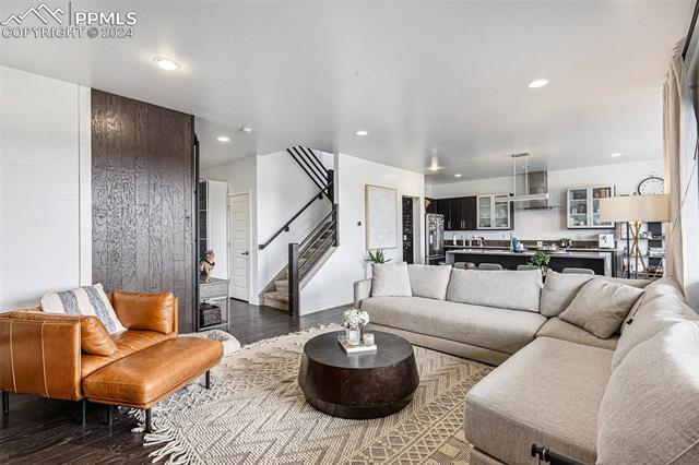 5721 African Daisy Court