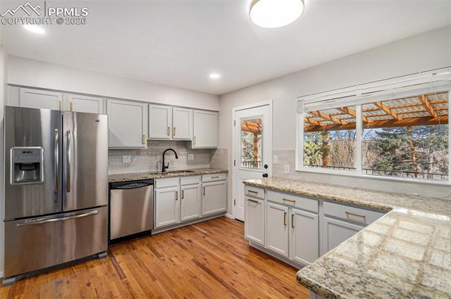 2411 Providence Circle