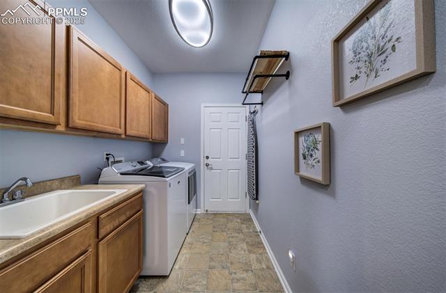 838 Altamont Ridge Drive