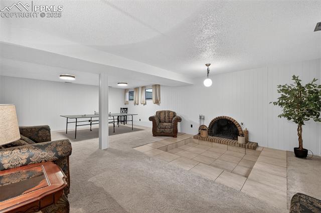 3070 W Enchanted Circle