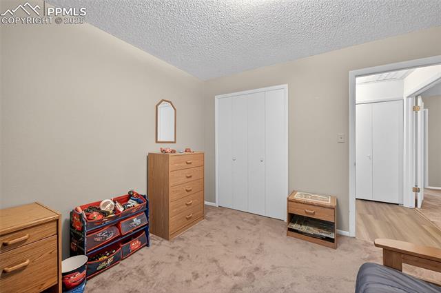 3070 W Enchanted Circle