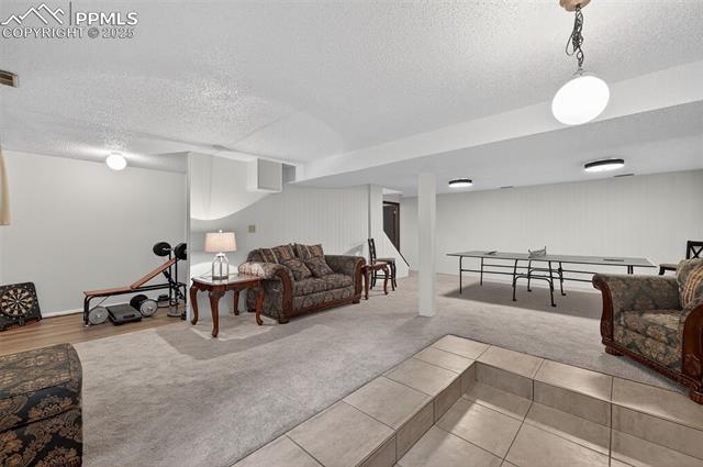 3070 W Enchanted Circle