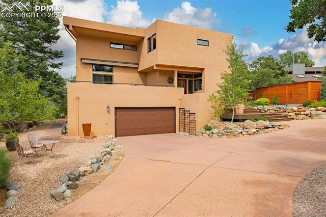 531 Crystal Hills Boulevard