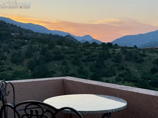 531 Crystal Hills Boulevard