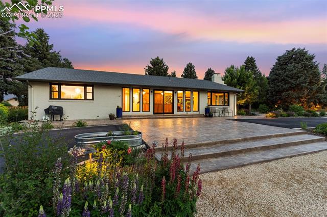 109 W Old Broadmoor Road