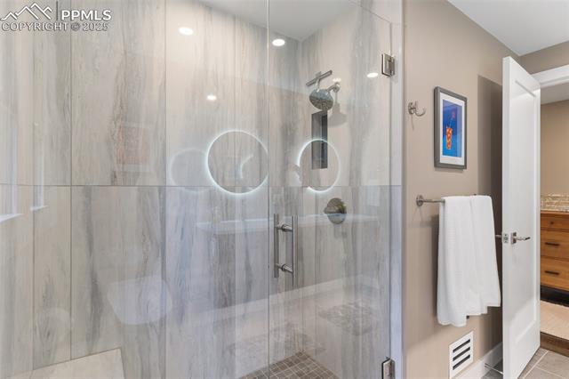 109 W Old Broadmoor Road