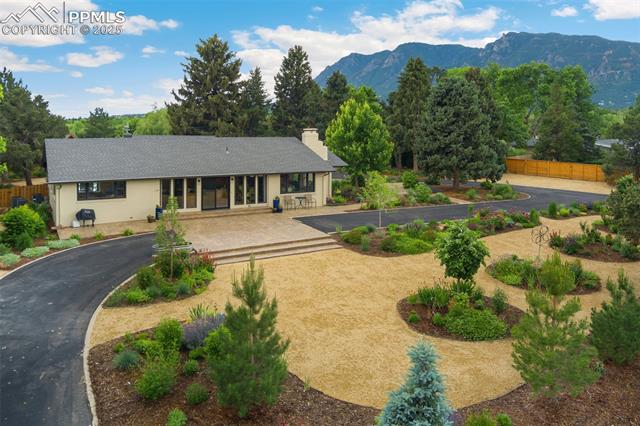 109 W Old Broadmoor Road