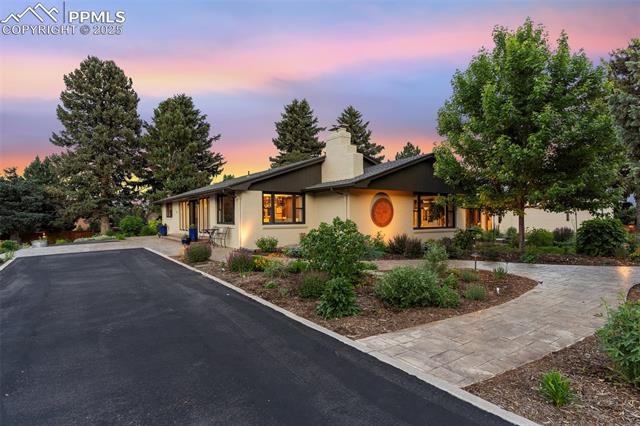 109 W Old Broadmoor Road