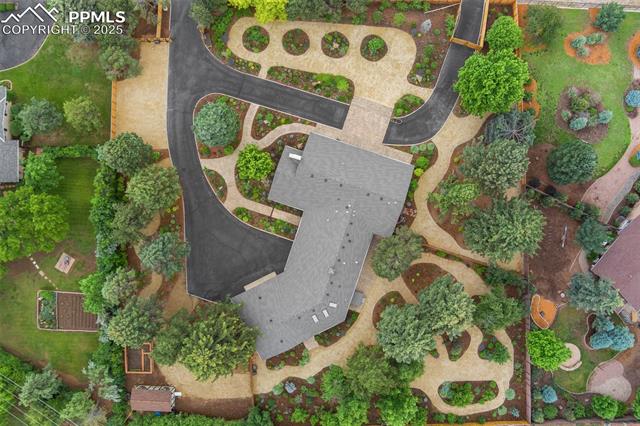 109 W Old Broadmoor Road