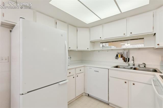 1202 Cree Drive