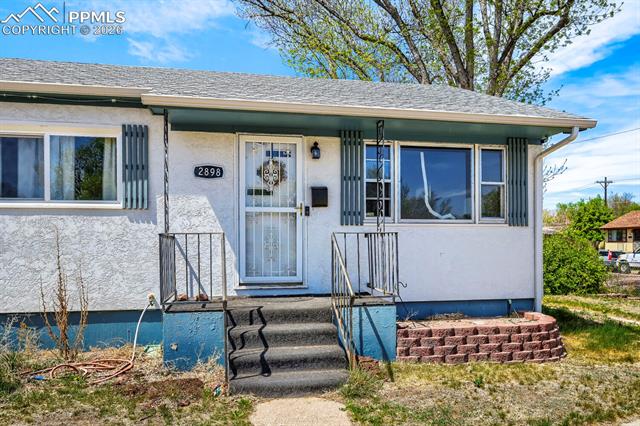 2898 Merry Lane