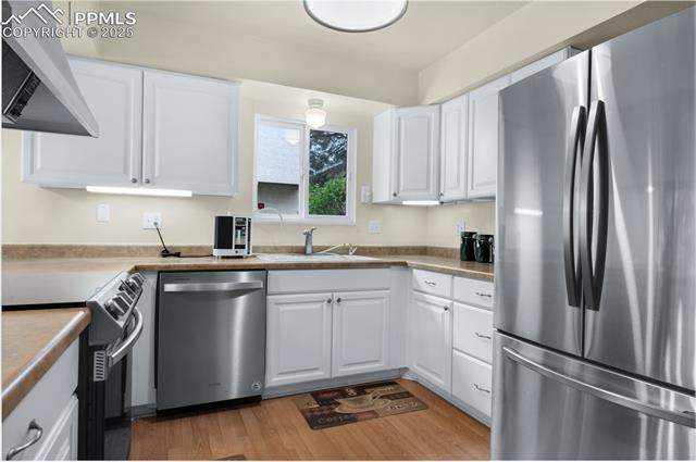 4679 Winewood Village