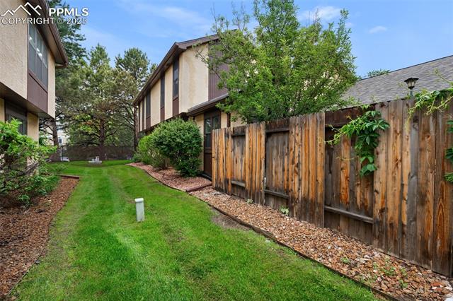 4679 Winewood Village