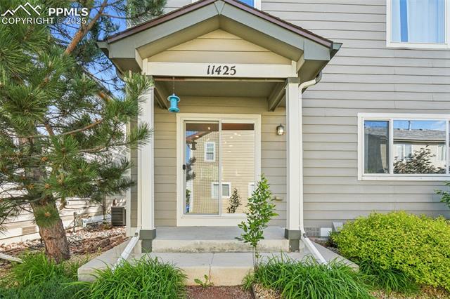 11425 White Lotus Lane