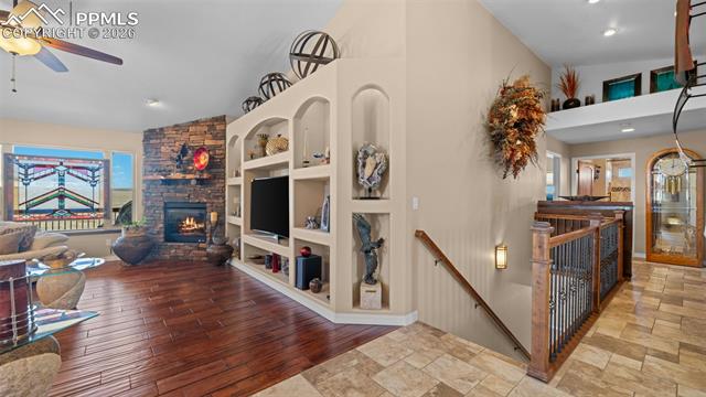 12250 Smoke Bluffs Road