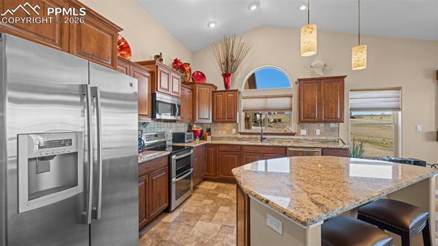 12250 Smoke Bluffs Road