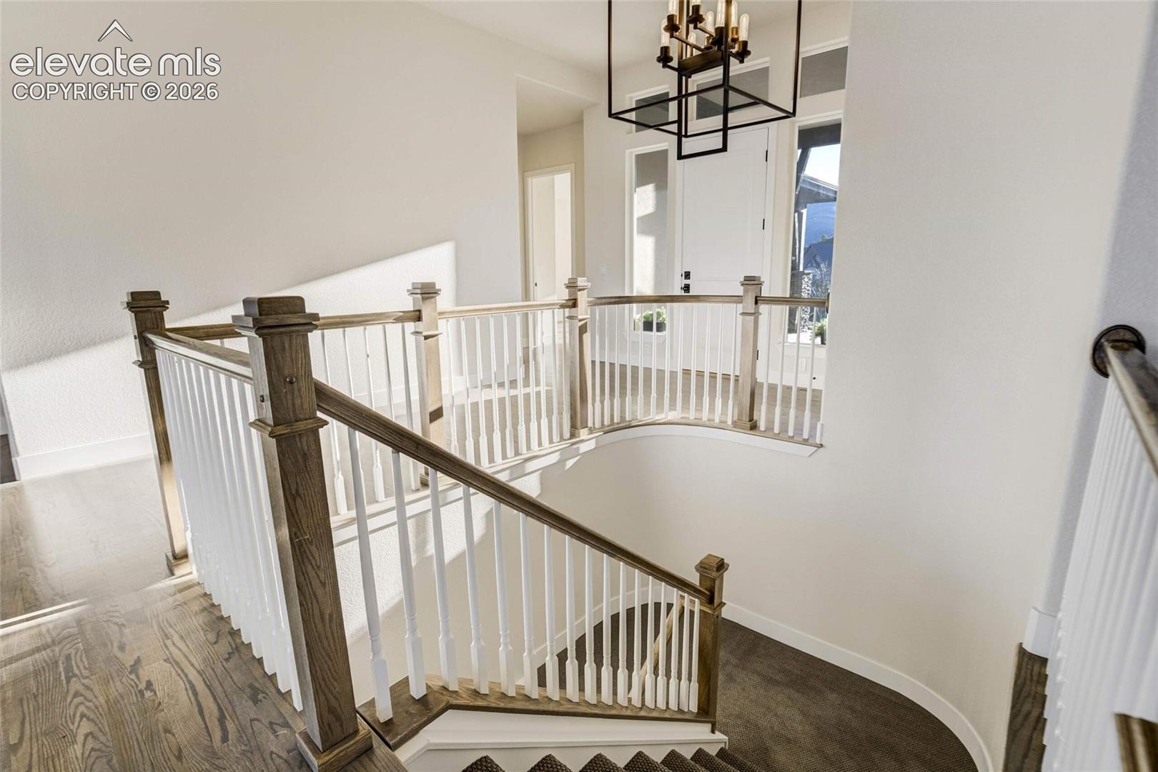 3306 Mesa Top Drive