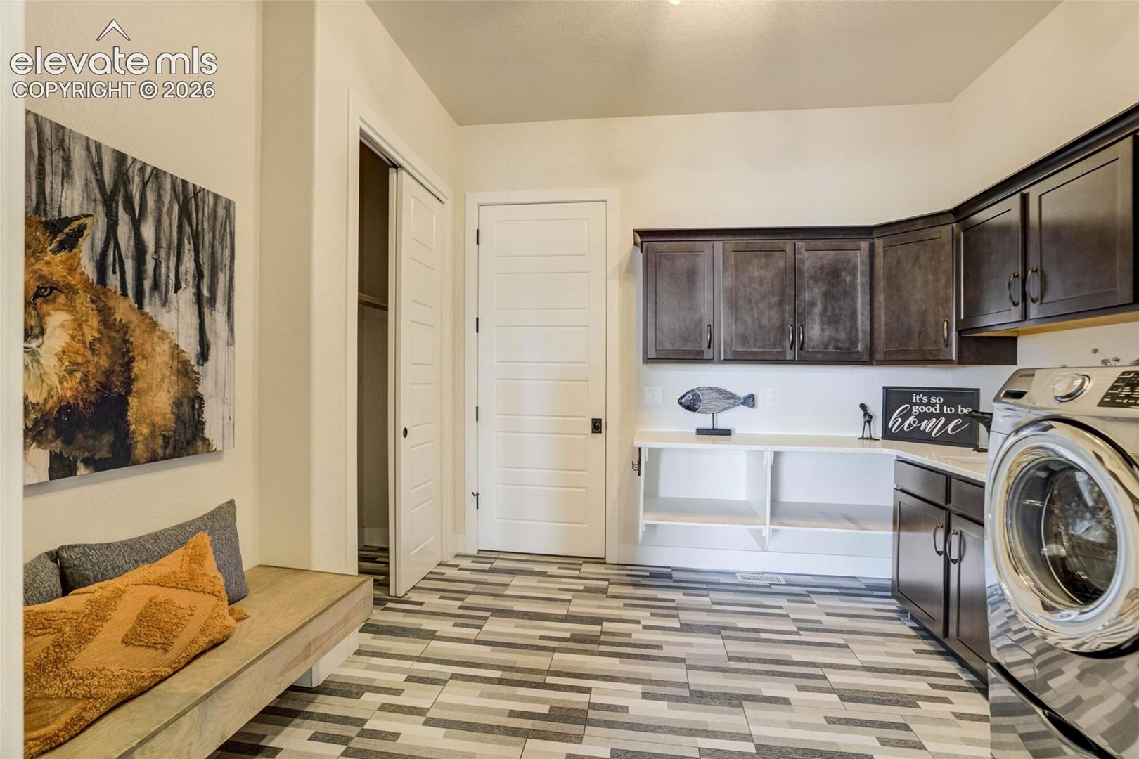 3306 Mesa Top Drive