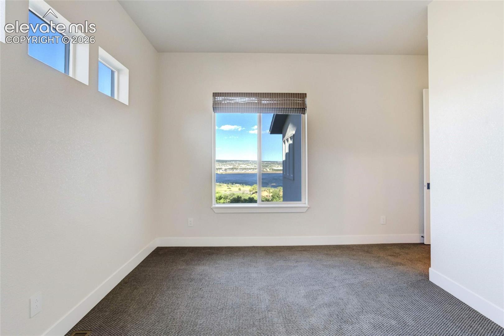 3306 Mesa Top Drive