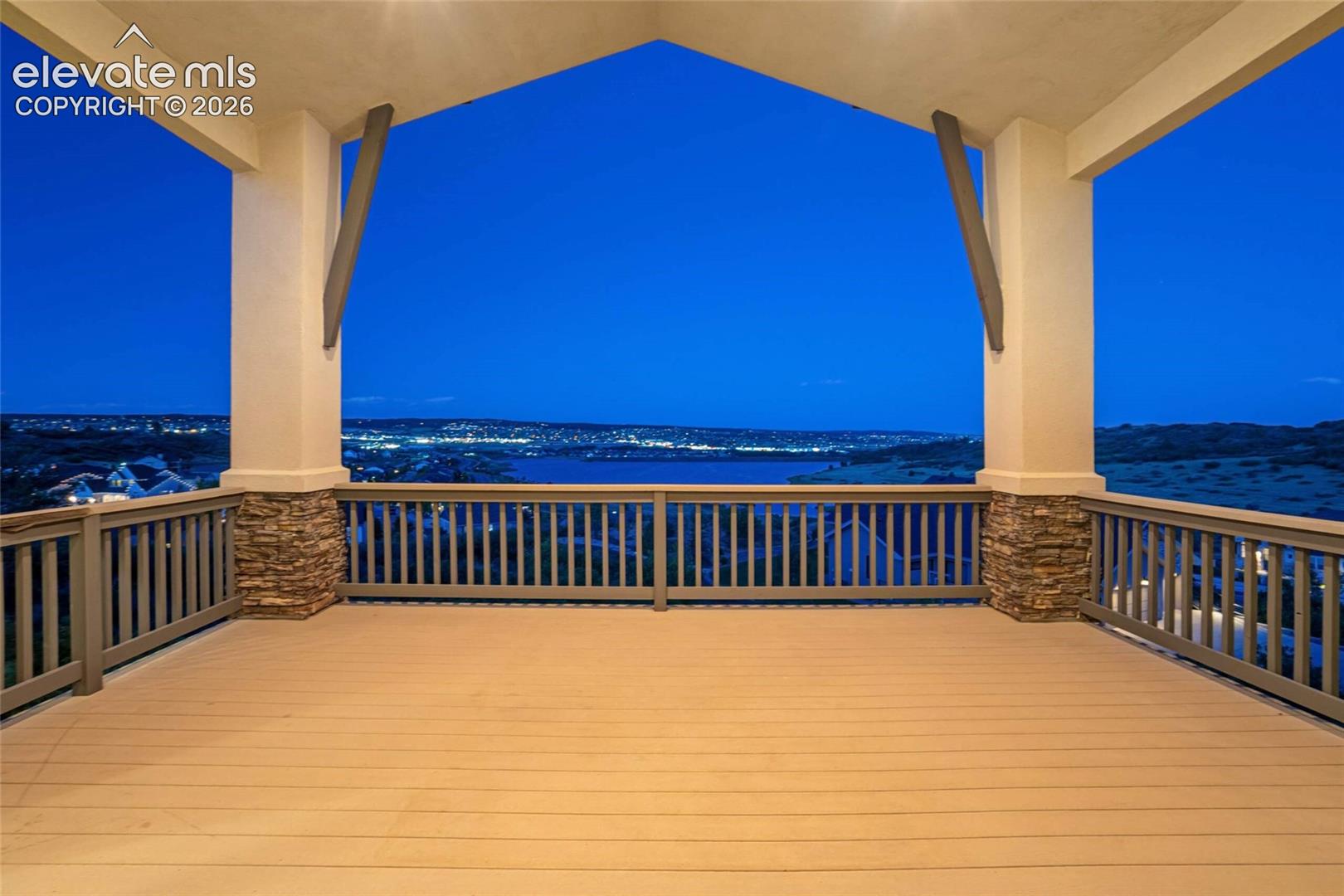 3306 Mesa Top Drive