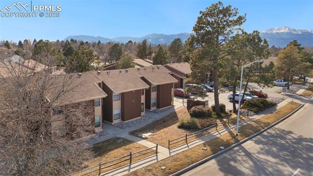 4563 N Carefree Circle