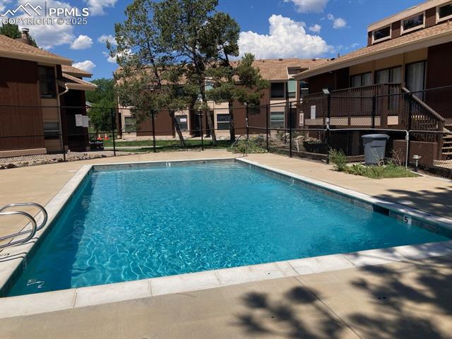 4563 N Carefree Circle