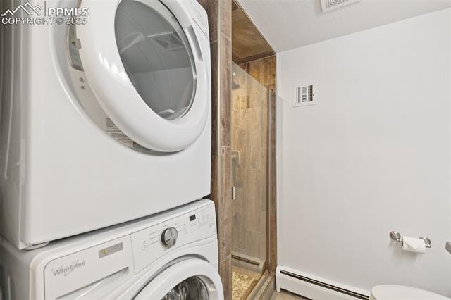 4563 N Carefree Circle