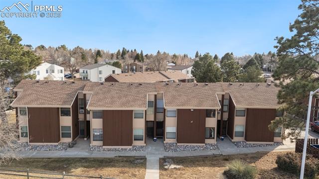 4563 N Carefree Circle