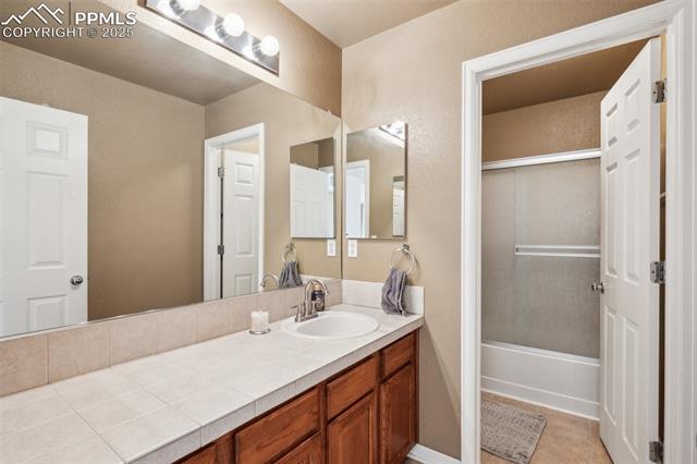 2196 Riverwalk Parkway