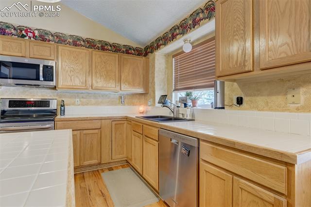 5933 Bow River Drive