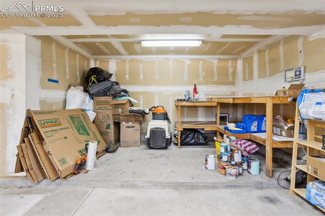 6558 E Gambol Quail Drive