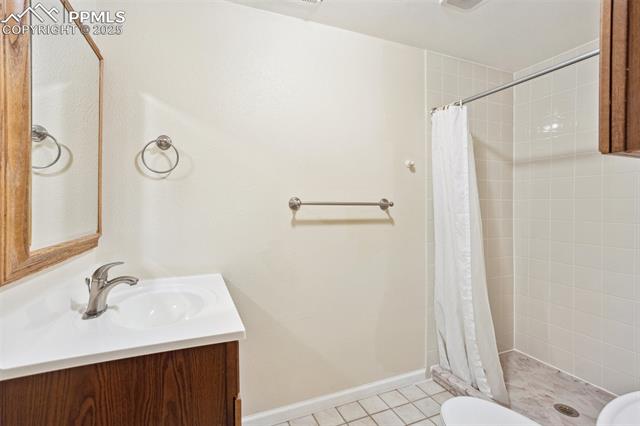 6558 E Gambol Quail Drive