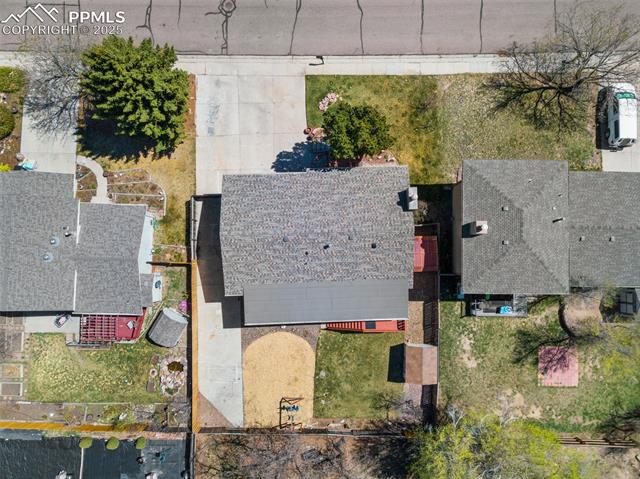 6558 E Gambol Quail Drive