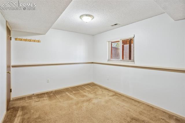 6558 E Gambol Quail Drive