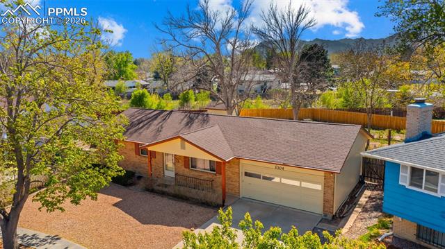 1304 Dereamer Circle